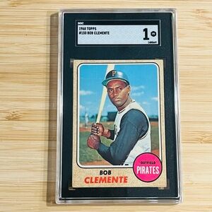 ROBERTO CLEMENTE 1968 Topps Graded SGC 1